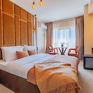 Uitgebreide Kamer met een King Size Bed